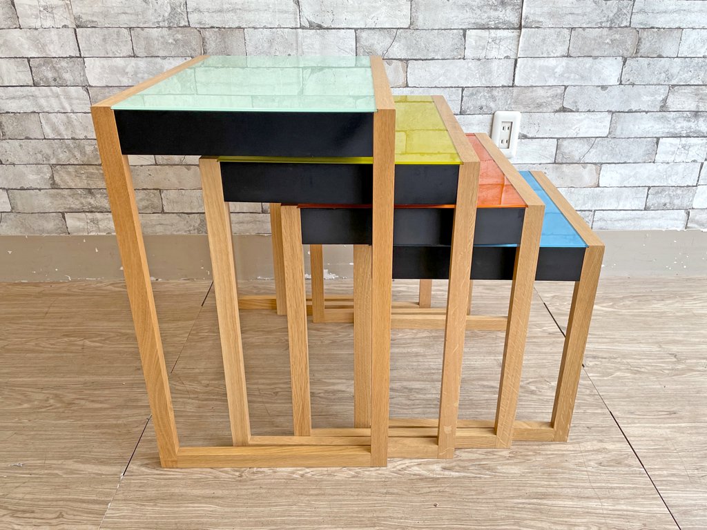 ジョセフ・アルバース Josef Albers ネスティングテーブル Nesting Tables ガラストップ ネストテーブル MoMAデザインストア取り扱い バウハウス 定価\282,480- ●