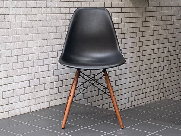 ハーマンミラー HermanMiller サイドシェルチェア ドゥエルレッグ DSW ブラック ポリプロピレン製 イームズ ミッドセンチュリー ■