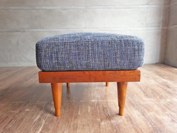 パシフィックファニチャーサービス Pacific furniture service スタンダードC オットマン STANDARD C  OTTOMAN HLNavy生地 定価:56,100円 ♪