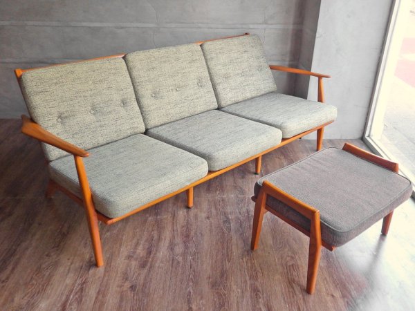 アクメ ファニチャー ACME Furniture デルマー 3人掛けソファ DELMAR SOFA 3-Seater ファブリック ライトグレー 廃番 ♪