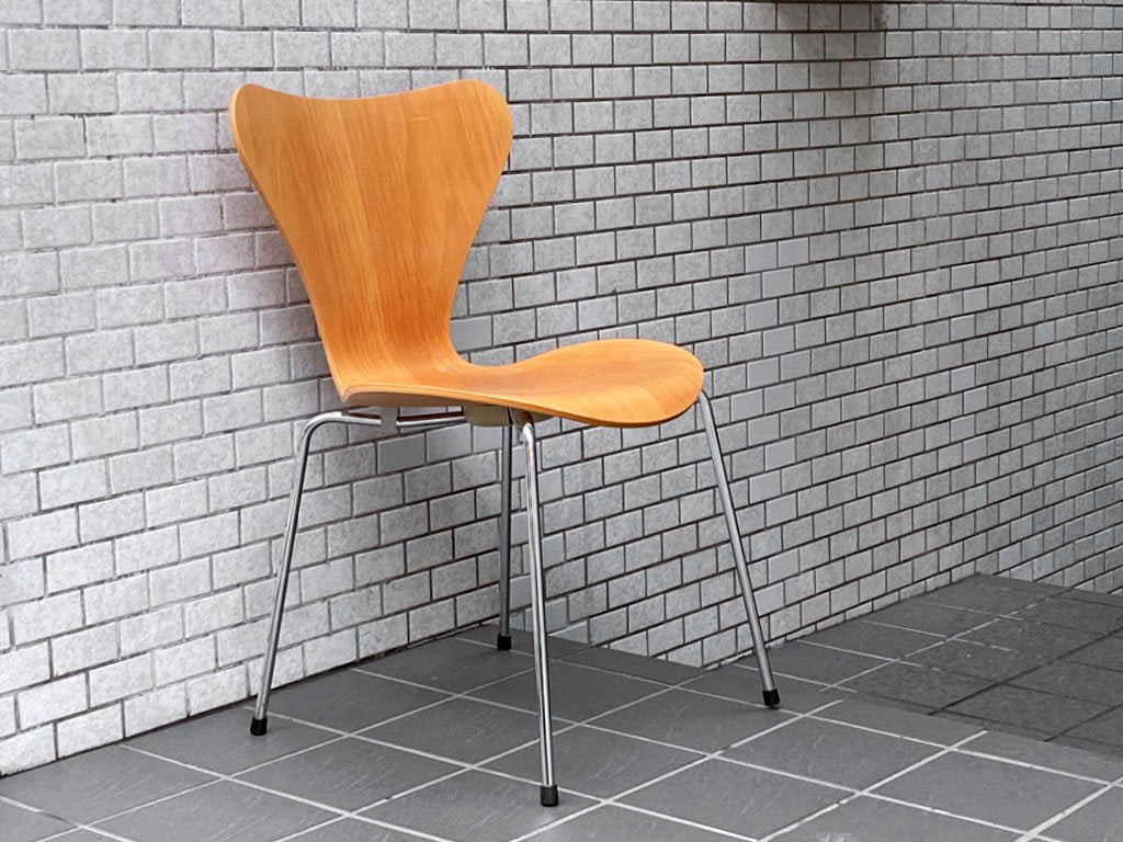 フリッツハンセン Fritz Hansen セブンチェア ビーチ ナチュラル アルネ・ヤコブセン スタッキングチェア 北欧家具 デンマーク ■