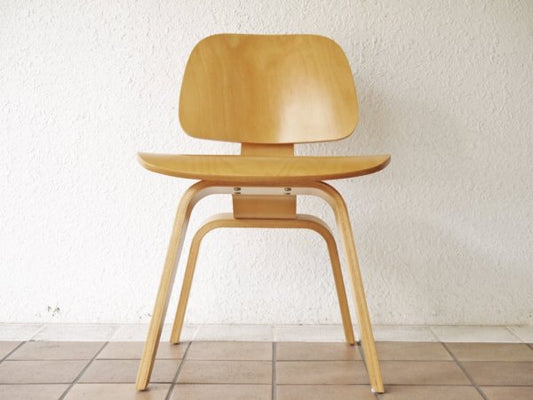 チャールズ & レイ・イームズ Charles & Ray Eames DCW ダイニングチェア プライウッド リプロダクト品 A ◇