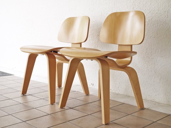 チャールズ & レイ・イームズ Charles & Ray Eames DCW ダイニングチェア プライウッド リプロダクト品 A ◇