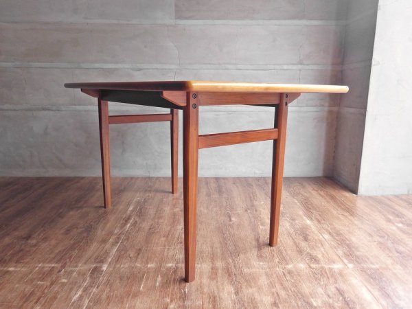 ウニコ unico ノルド NORD dining table ダイニングテーブル W125 北欧ビンテージスタイル ウォールナット材 廃番 ♪