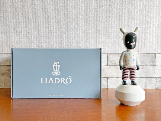 リヤドロ  LLADRO ザ・ゲスト・バイ・デビルロボッツ THE GUEST BY DEVILROBOTS- LITTLE フィギュリン 小 オブジェ 人形 箱付 スペイン製 ●