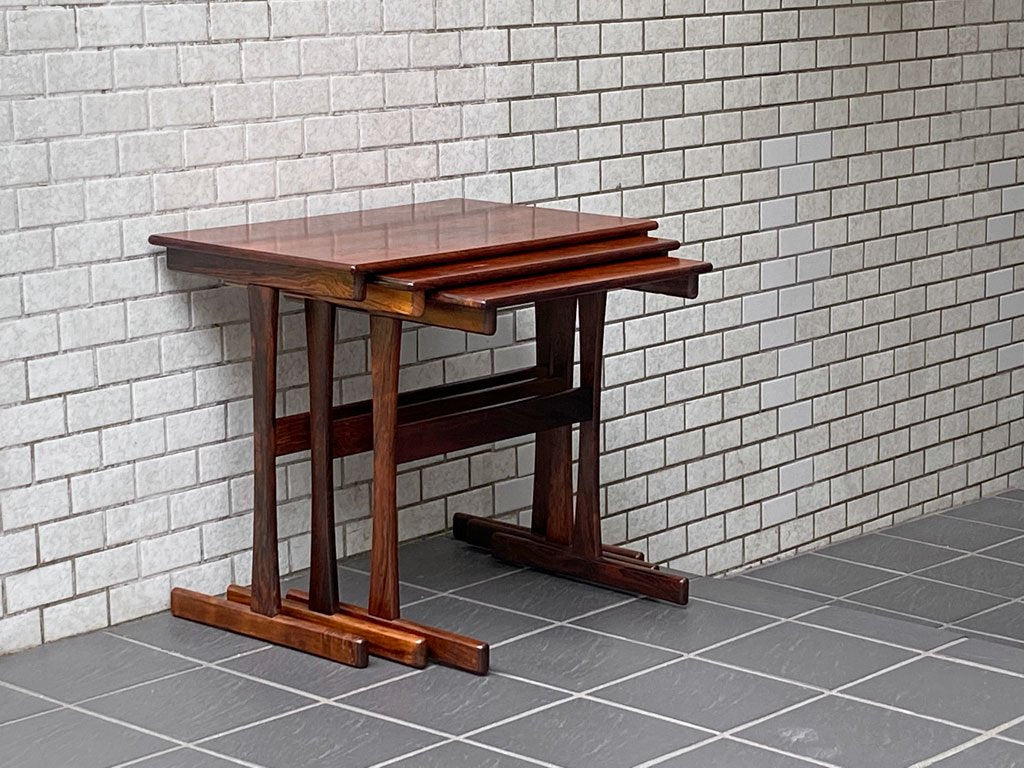 北欧ビンテージ Scandinavian Vintage ローズウッド ネストテーブル Nesting Tables サイドテーブル センターテーブル ■