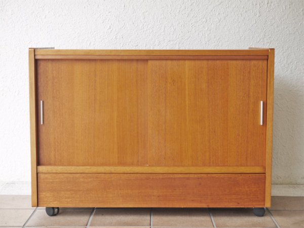 ハーバート E. ギブス ファニチャー HERBERT E. GIBBS FURNITURE 英国 1970's ビンテージ チーク材 レコードラック キャビネット キャスター 希少品 ◇