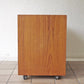 ハーバート E. ギブス ファニチャー HERBERT E. GIBBS FURNITURE 英国 1970's ビンテージ チーク材 レコードラック キャビネット キャスター 希少品 ◇