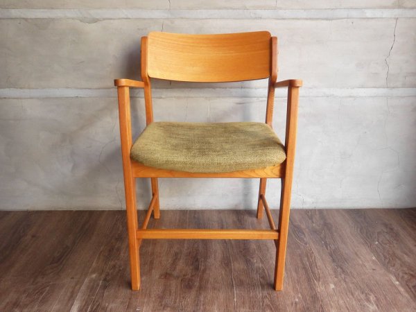 モモナチュラル Momo Natural ジル アームチェア JILL ARM CHAIR ニレ材 ファブリック リーフグリーン 定価:23,000円 ♪