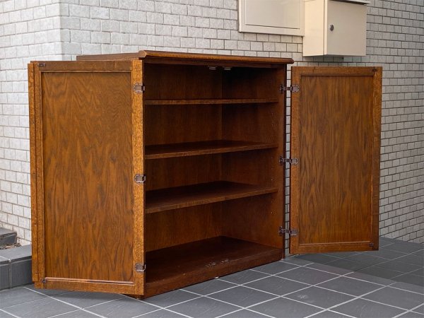 三越家具 ブルージュ Brugge キャビネット オーク材 クラシカルスタイル 英国カントリースタイル ジャパンビンテージ ■