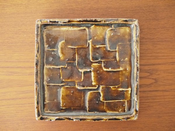 レジーナ・イワキリ 角皿 中 スクエアプレート  ブラウン 器 現在作家 ◇