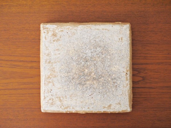 レジーナ・イワキリ 角皿 中 スクエアプレート  ブラウン 器 現在作家 ◇