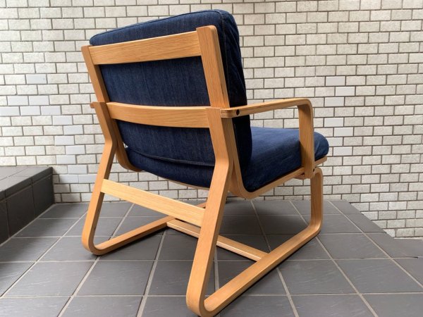 無印良品 MUJI リビングでもダイニングでもつかえるソファチェア 1人掛け アーム付 オーク材 綿デニム プライウッドフレーム ■