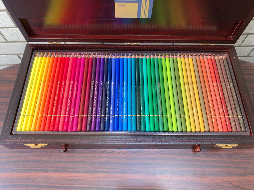 ホルベイン holbein アーチスト色鉛筆 100色セット 木函入 ARTISTS COLORED PENCIL 100 colors 画材 絵画用品 美術 美品 未使用 箱付 ■
