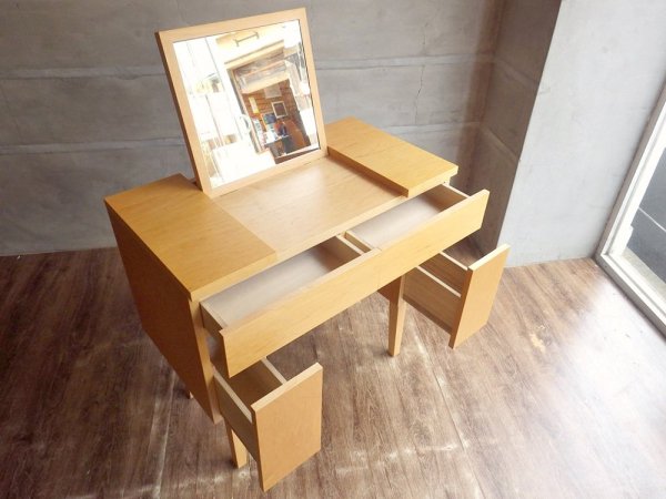 イデー IDEE エアウ ドレッサー メープル e.a.u DRESSER Maple デスク 美品 定価191,400円 ♪