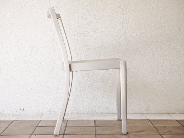 エメコ emeco アイコンチェア ICON CHAIR フィリップ・スタルク Philippe Starck デザイン アルミニウム 光沢なし 米国 定価￥138,600- ◇