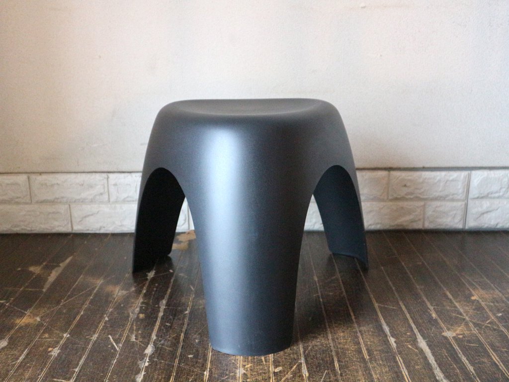 ヴィトラ Vitra エレファントスツール Elephant Stool ブラック 柳宗理 ミッドセンチュリー MoMA 永久収蔵品 ◎