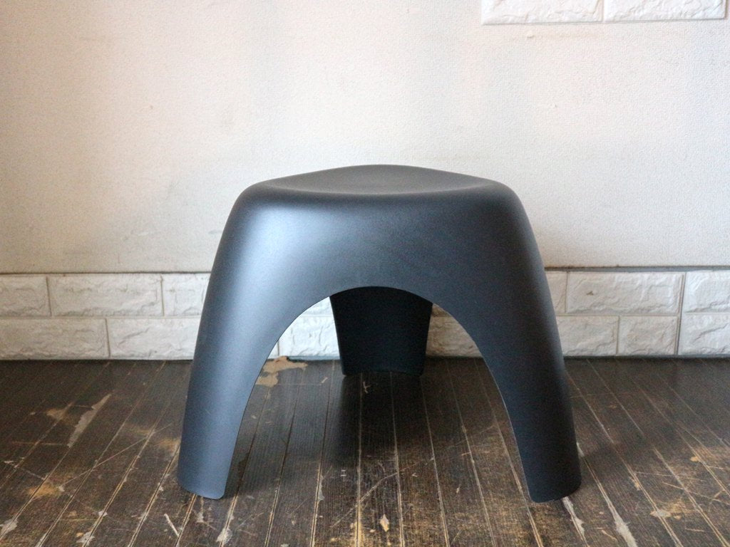 ヴィトラ Vitra エレファントスツール Elephant Stool ブラック 柳宗理 ミッドセンチュリー MoMA 永久収蔵品 ◎