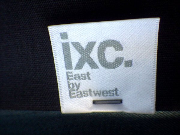 カッシーナ イクスシー Cassina ixc. イーストバイイーストウエスト ジャスミン JASMIN ダイニングチェア アームチェア ブラック モダンデザイン 廃番 B ♪