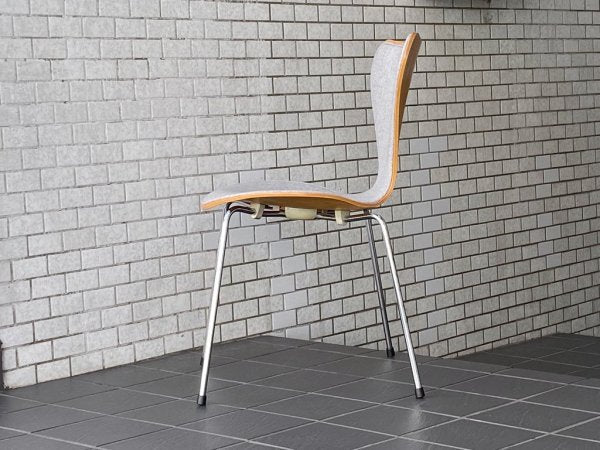 フリッツハンセン Fritz Hansen ビンテージ セブンチェア ビーチ フロントパティング ライトグレー アルネ・ヤコブセン スタッキングチェア 北欧家具 デンマーク A ■