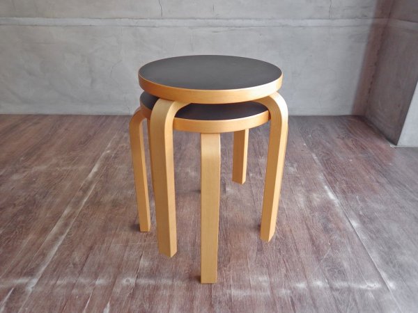 アルテック Artek Stool60 スツール バーチ材 リノリウム ブラック アルヴァ・アアルト Alvar Aalto 北欧家具 B ♪