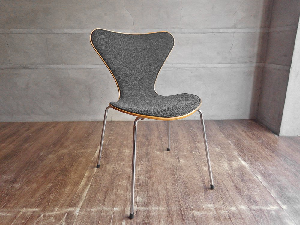 フリッツハンセン Fritz Hansen セブンチェア フロントパティング新品張替品 NC127 アルネ・ヤコブセン Arne Jacobsen デンマーク 北欧家具 B ♪