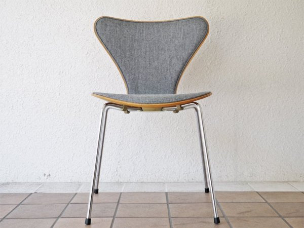 フリッツハンセン Fritz Hansen セブンチェア フロントパティング新品張替品 NC126 グレー アルネ・ヤコブセン Arne Jacobsen デンマーク 北欧家具 B ◇