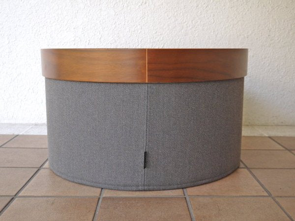 ソフトライン SOFTLINE ドラムス パフ トレイ DRUMS POUF スツール ローテーブル ウォールナット カバーリング デンマーク アクタス ACTUS 取扱い ◇