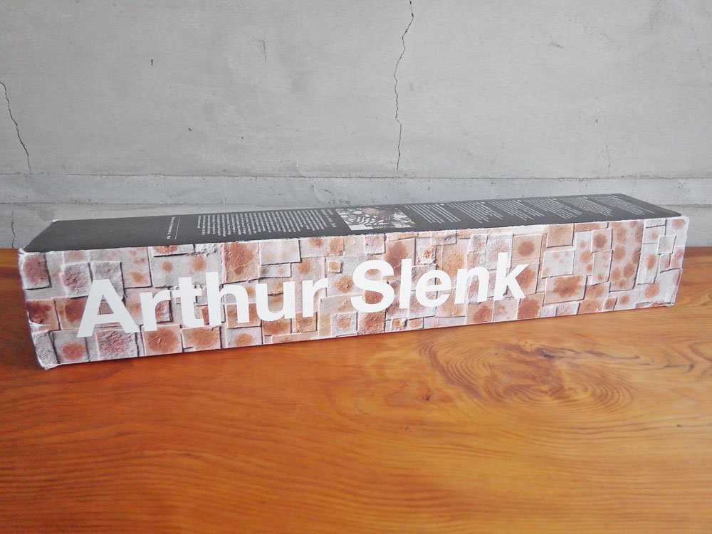 アーサー シュレンク ARTHUR SLENK ウォールペーパー 壁紙 REM-03 リミックスド 未使用品 NLXL 参考価格29,700円 ♪