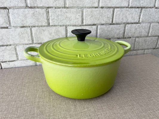 ル クルーゼ LE CREUSET ココットロンド  両手鍋 Φ18? 鋳物 ホーロー キウイ フルーツグリーン フランス ■