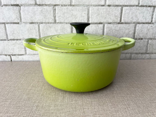 ル クルーゼ LE CREUSET ココットロンド  両手鍋 Φ18? 鋳物 ホーロー キウイ フルーツグリーン フランス ■