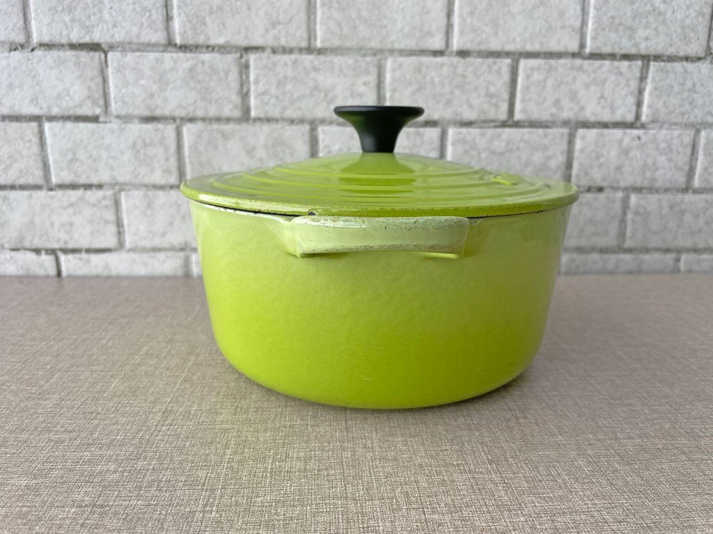 ル クルーゼ LE CREUSET ココットロンド  両手鍋 Φ18? 鋳物 ホーロー キウイ フルーツグリーン フランス ■