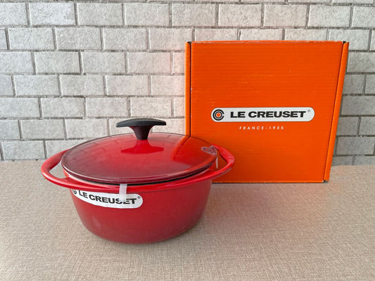 ル クルーゼ LE CREUSET ココットロンド 両手鍋 Φ22? 鋳物 ホーロー チェリーレッド 箱付き 未使用品 フランス ■