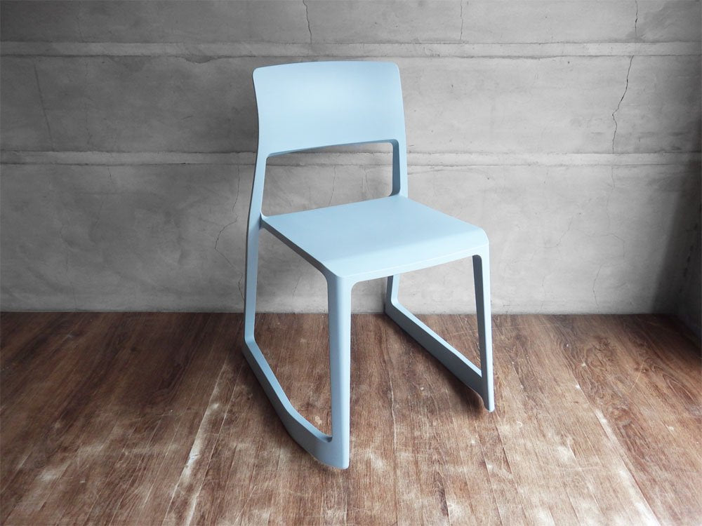 ヴィトラ vitra ティプトン Tip Ton チェア デスクチェア ダイニングチェア スタッキングチェア アイスグレー チルト機能 定価:33,000円 ♪