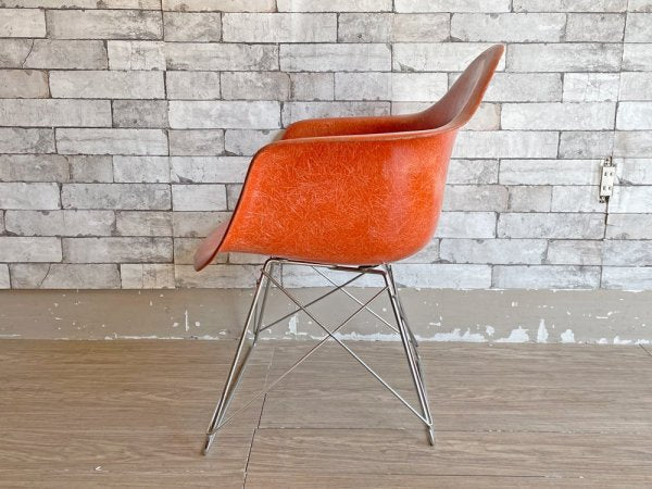 ハーマンミラー Herman Miller アームシェルチェア 2ndビンテージ FRP製 オレンジ 座高35cm キャッツクレイドルベース C&R イームズ ミッドセンチュリー ●