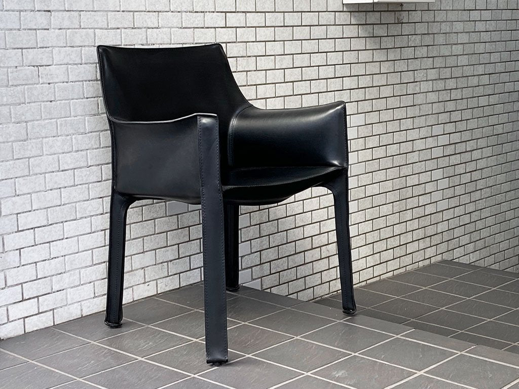 カッシーナ Cassina キャブ アームチェア 413 CAB 本革 ブラック マリオ・ベリーニ イタリア製 モダン MoMA ■