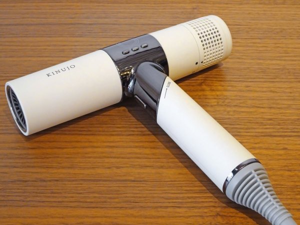 キヌージョ KINUJO ヘアドライヤー KH001 Hair Dryer コンパクト ホワイト 2021年 グッドデザイン賞受賞 ★