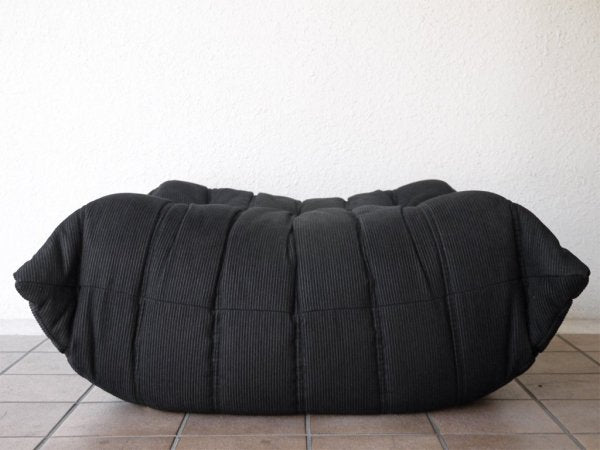 リーンロゼ ligne roset トーゴ TOGO パフ オットマンソファ スツール ブラック ファブリック ミッシェル・デュカロワ ◇