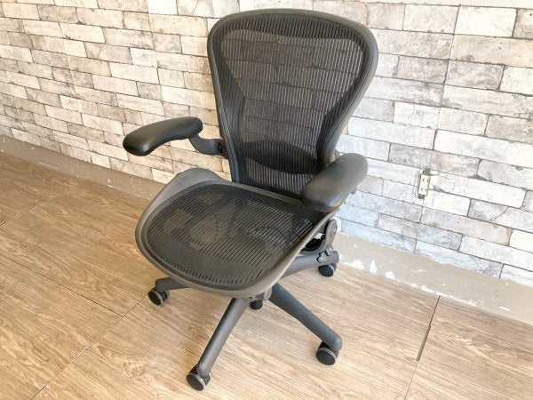 ハーマンミラー Herman Miller アーロンチェア Aeron Chair Bサイズ ランバーサポート フル装備 デスクチェア オフィス ●