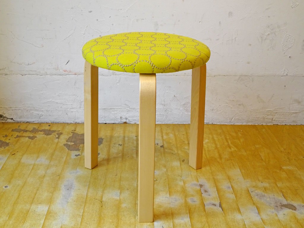 アルテック artek スツール 60×ミナ ペルホネン タンバリン Stool60 3本脚 バーチ材 ナチュラル アルヴァ・アアルト フィンランド haluta 購入 ★