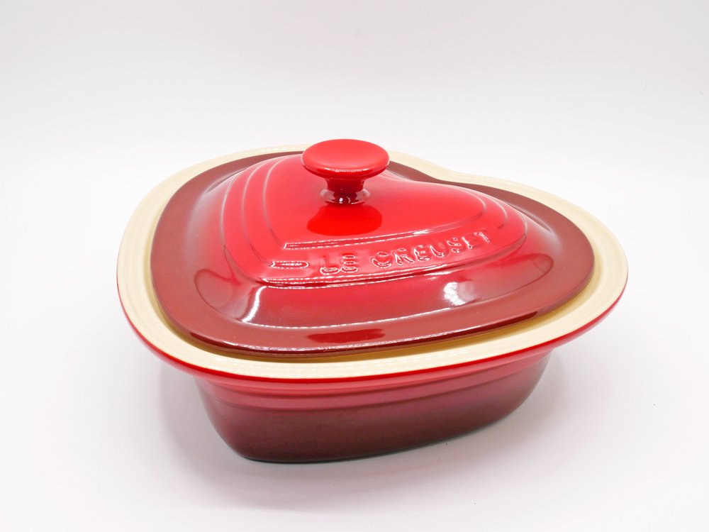 ルクルーゼ LE CREUSET ストーンウェア ハートディッシュ レッド 24cm ふた付 キャセロール フランス ●