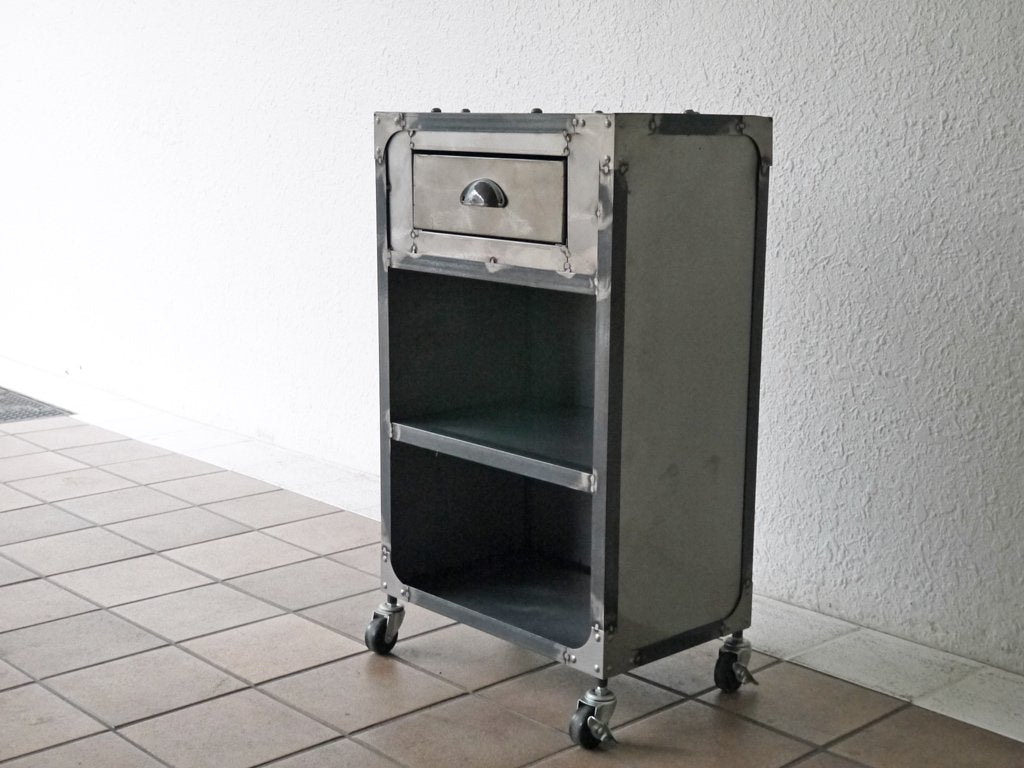 インダストリアルデザイン industrial design メタル キャビネット サイドワゴン 1ドロワー ビンテージテイスト キャスター ◇