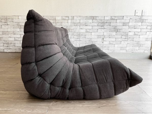 リーンロゼ ligne roset トーゴ TOGO ソファ 3人掛け ファブリック ブラック ミッシェル・デュカロワ Michel Ducaroy フランス 定価￥258,500-以上 ●