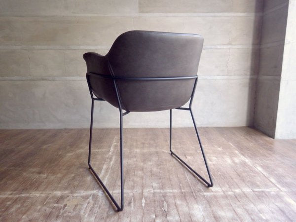 アデペシュ a.depeche パニッシュ チェルチェア PUNISH shell chair 合皮 ダークブラウン 小原真一 定価41,800円 ♪