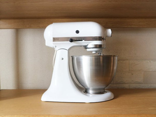 キッチンエイド KitchenAid スタンドミキサー 4.5クォート クラシック Plus KSM75 高性能 卓上 ミキサー お菓子作り 定価7.7万円◎