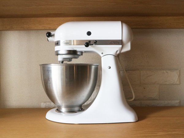 キッチンエイド KitchenAid スタンドミキサー 4.5クォート クラシック Plus KSM75 高性能 卓上 ミキサー お菓子作り 定価7.7万円◎