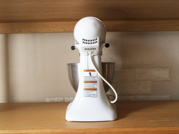 キッチンエイド KitchenAid スタンドミキサー 4.5クォート クラシック Plus KSM75 高性能 卓上 ミキサー お菓子作り 定価7.7万円◎