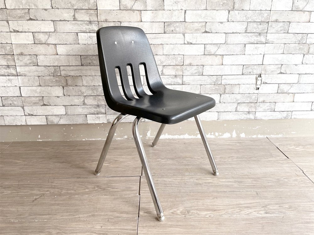 バルコ VIRCO チェア 9000 Chair スタッキングチェア ブラック プラスチックシート × スチール脚 米国家具 ミッドセンチュリーデザイン 定価￥14,300- ●
