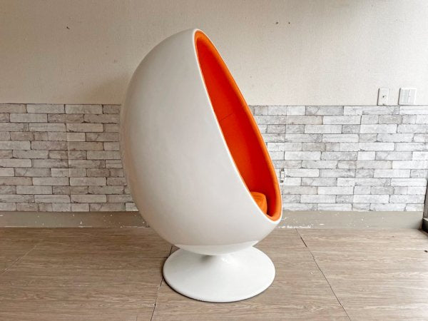 ヘンリック・ソー・ラーセン Henrik Thor-Larsen オヴァリアエッグチェア Ovalia Egg Chair ホワイト×オレンジ スペースエイジ ●