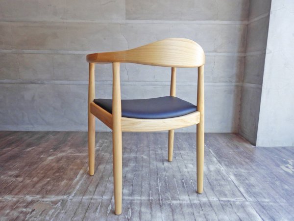 ハンス・J・ウェグナー Hans J Wegner ザ・チェア The Chair リプロダクト PVCレザー ブラック アッシュ材 名作 A ♪